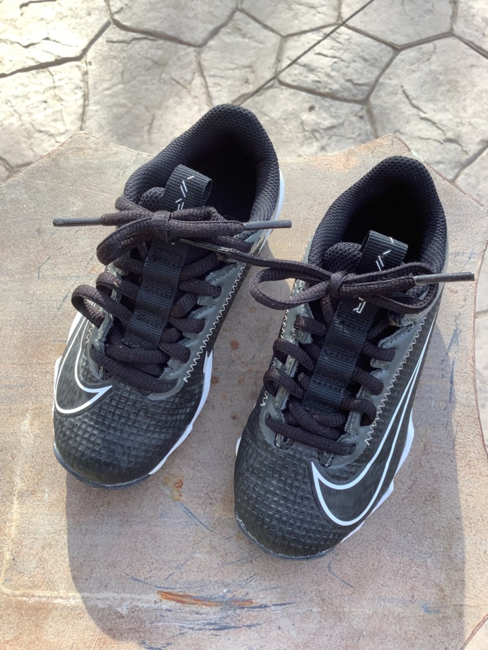 Nike Black, White, and Grey Sports Cleats with Textured Upper. Size  US 10C.